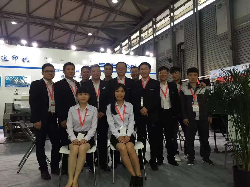 1300mm Width Material Paper Cutting and Cutter Machine