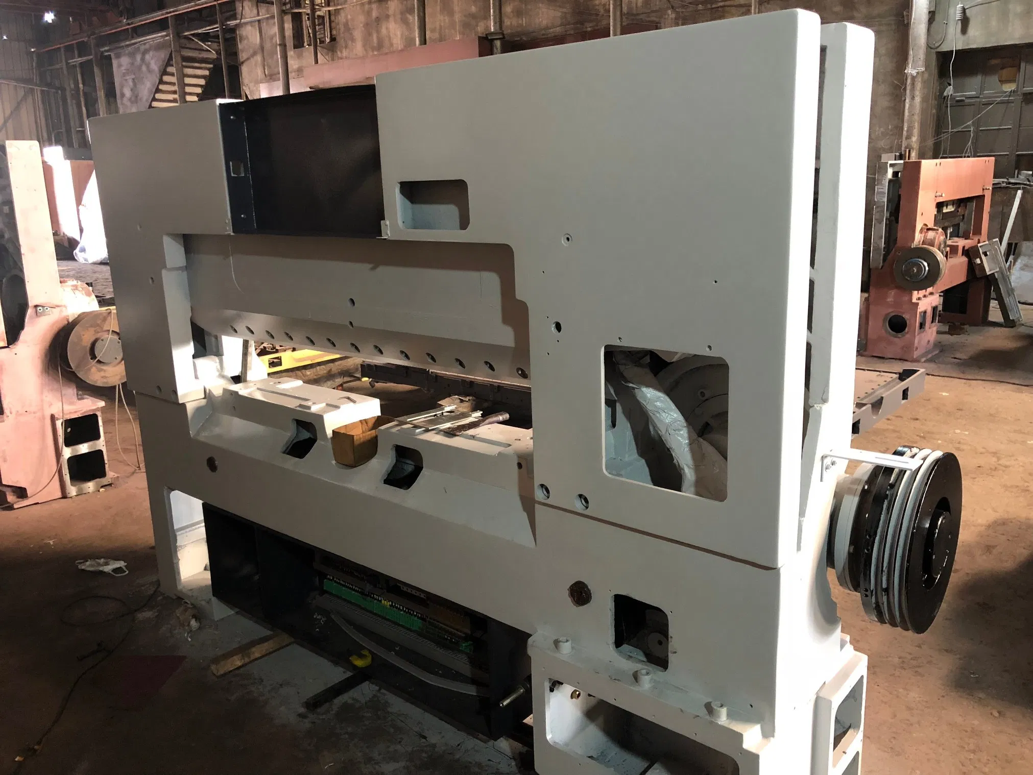 Big Touch Screen Automatic Paper Guillotine Machine