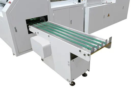 CE Accreditation High Precision Automatic A4 Jumbo Roll Paper Cutting Machine