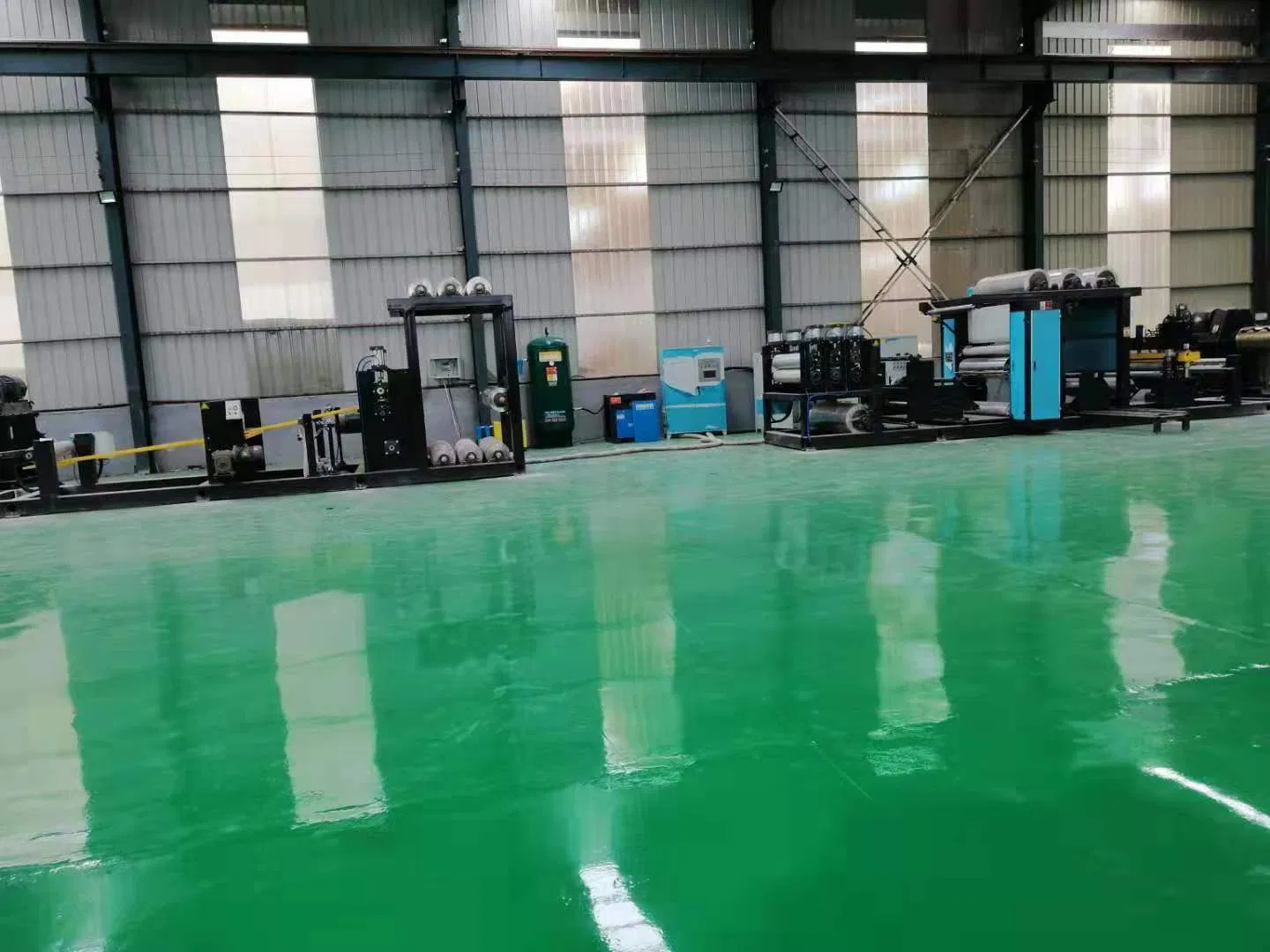 China Manufacturer Supply Galvanized Steel Sheet Laminator Industrial Lamination Machine