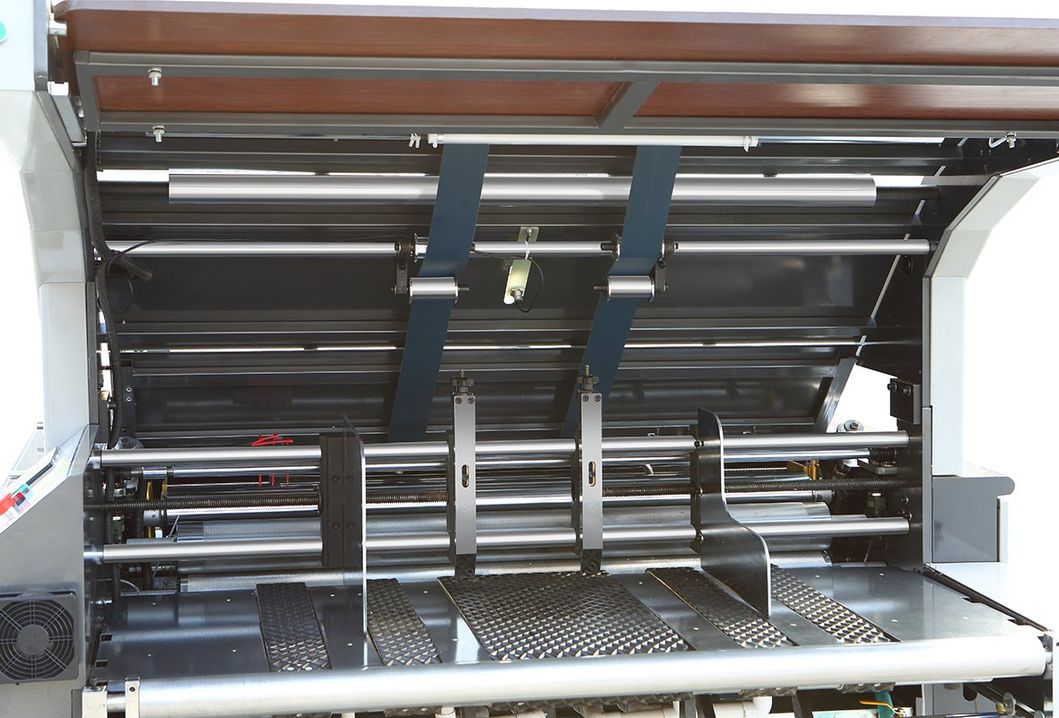 Corrugated Box Paper Flute Laminating Machine China Flute Laminating Machine Automatic Cardboard Laminator