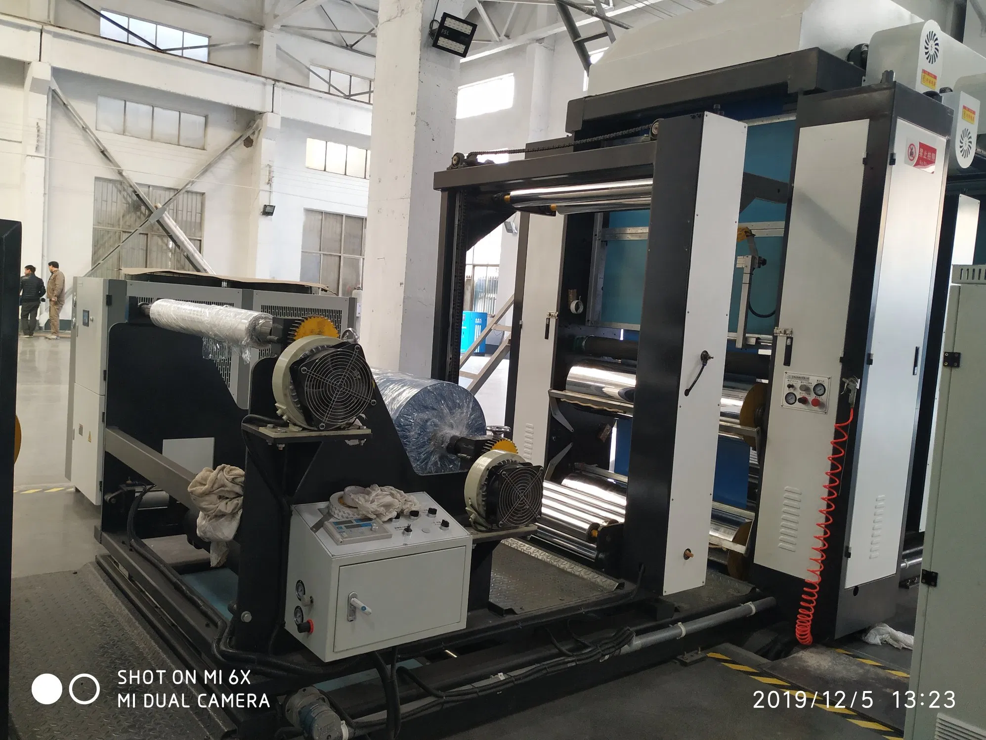 Good Efficiency Galvanized Steel Sheet Pet Film Lamination Laminating Machine