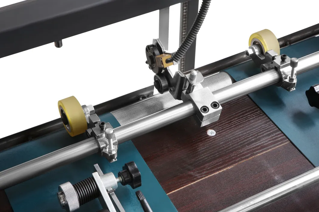 High Automation Corrugated Paperboard Lamination Machine with Collecting and Stacking Machine