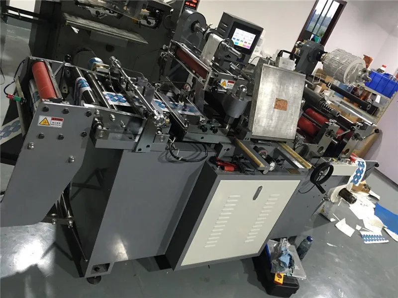 High Quality Automatic Platen Die Cutting Machine