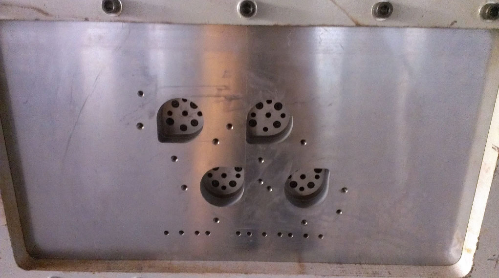 High Speed Automatic Aluminum Foil Die Cutting Machine for Yogurt Cup Lids Machine