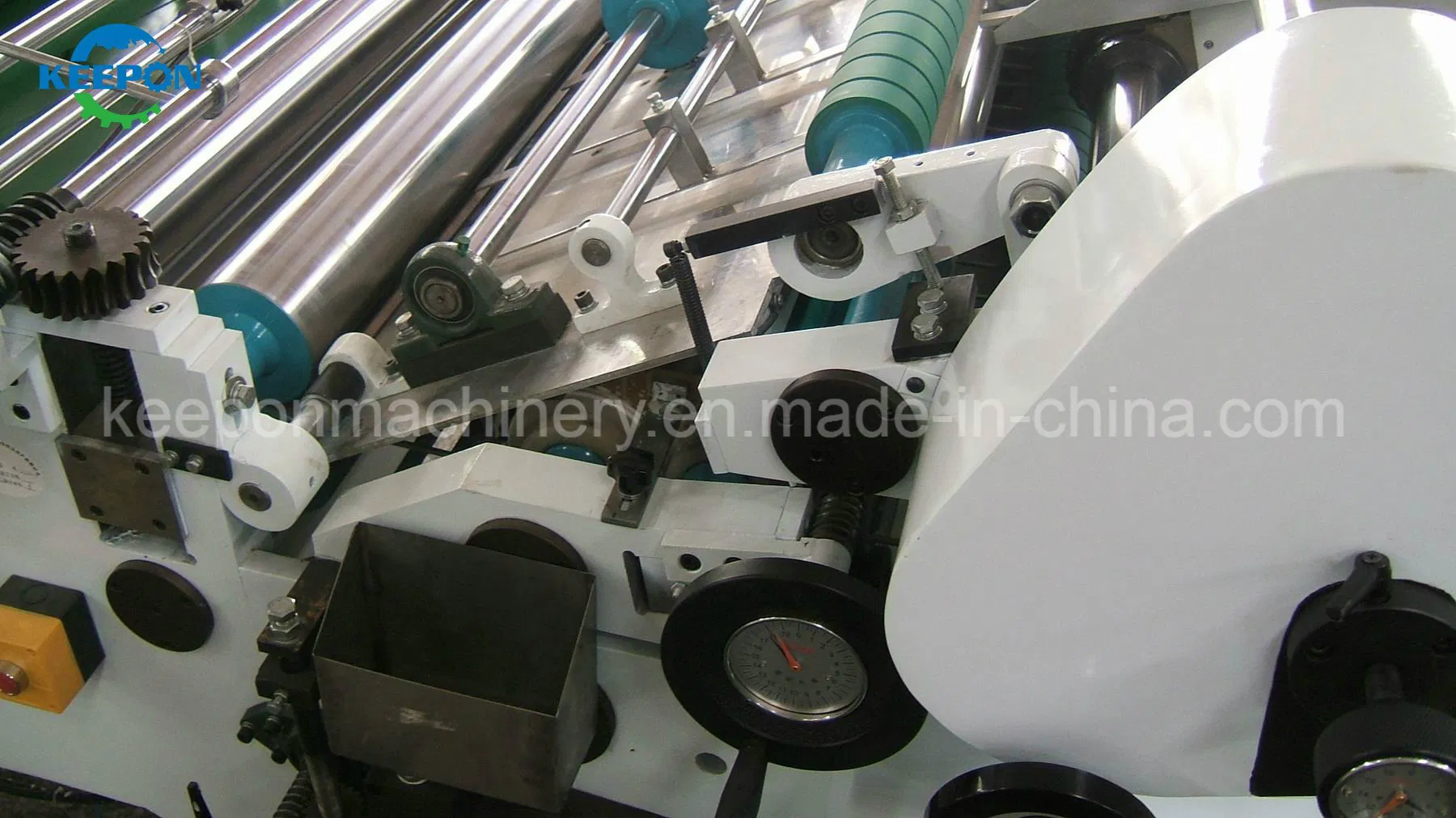 High Speed Automatic Flute Paper Laminating Machine / Corrugated Cardboard Paper Litho Lamination Machine (AFL-1300/ 1450 /1600)