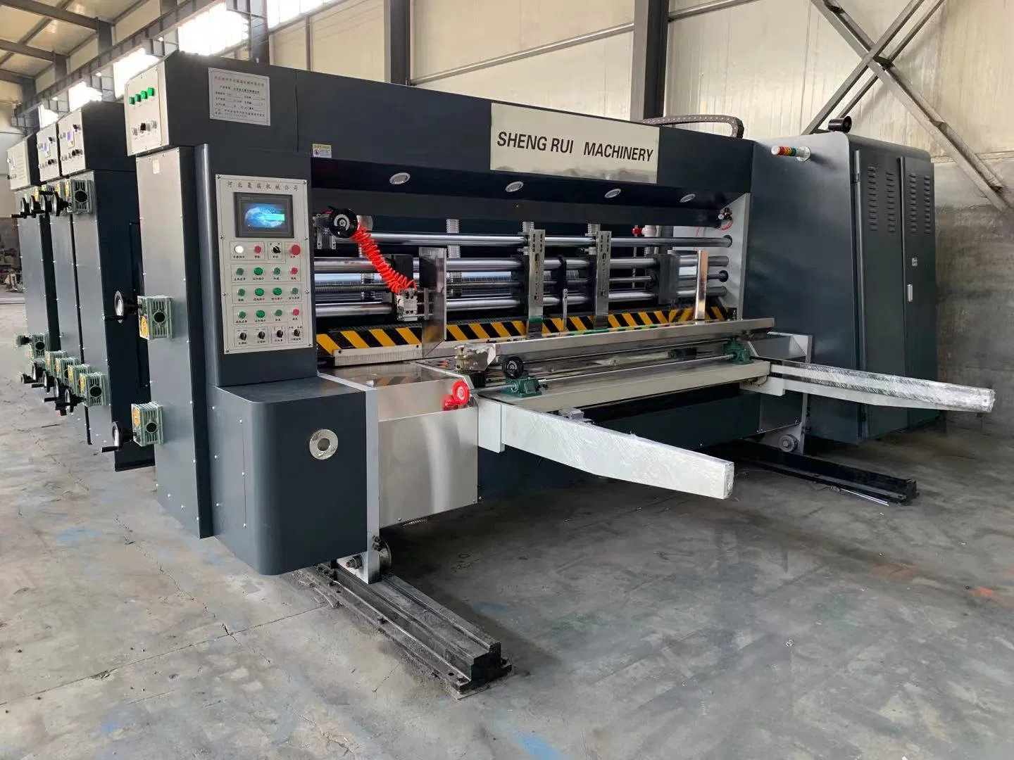 High Speed Lead Edge Auto Feeding Two Color Printing Slotting Die Cutting Box Make Machine
