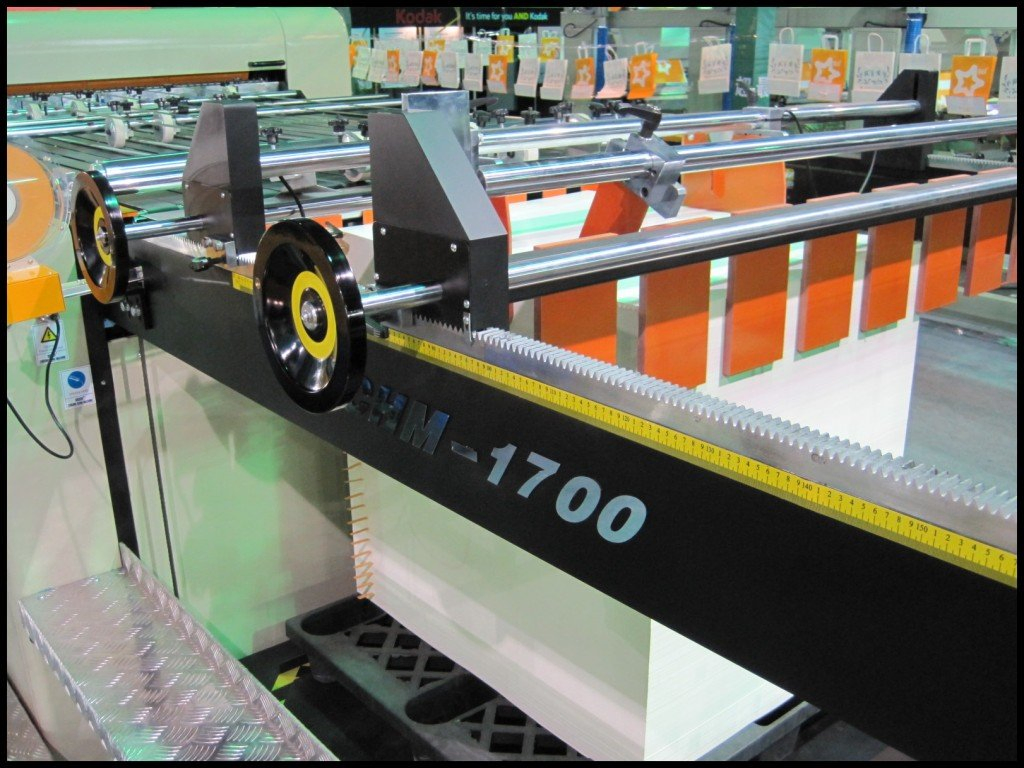 Paper Sheet Cutter (CHM- 1400 )