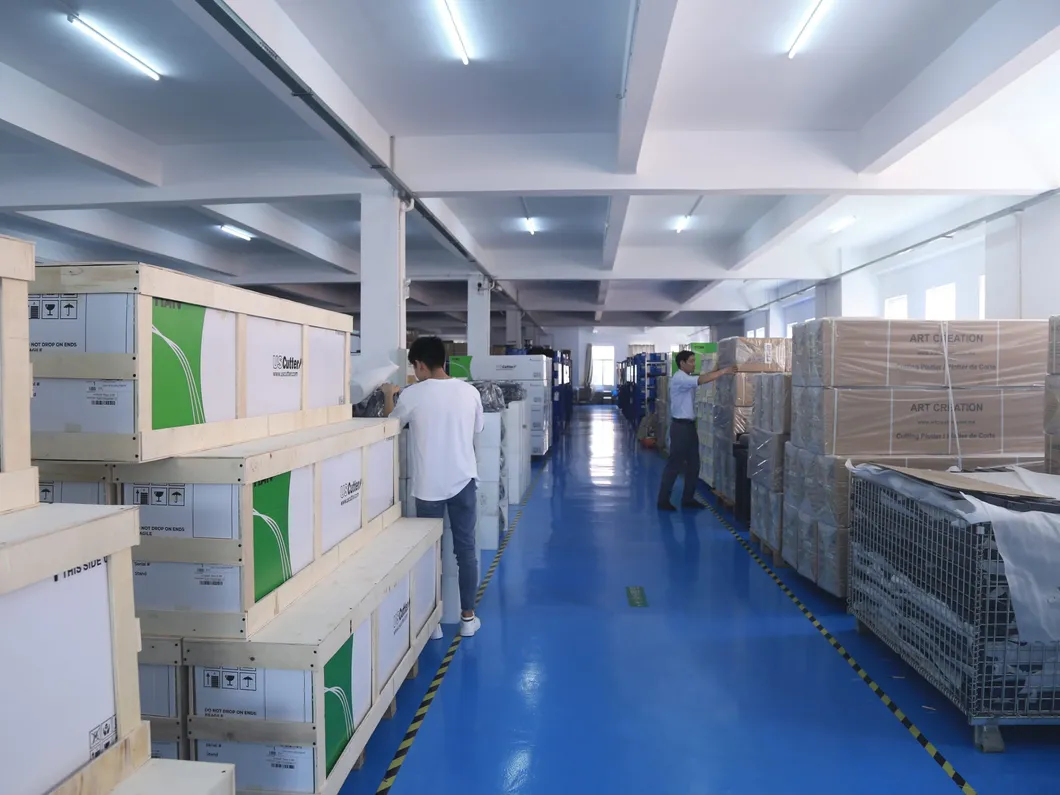 Precise and Fast High Optical Sensor CAD Kiss Cut Roll Cut Cutting Plotter Auto Stickers/Vinyl/ Self-Adhesive Durable Digital Film Cutter with Arms (SG-B720IIP)