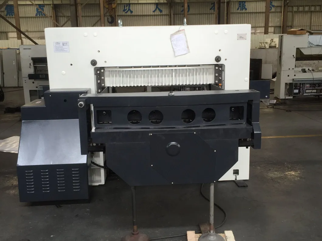 Program Control Paper Cutting Machine /Paper Cutter/Guillotine (137S)