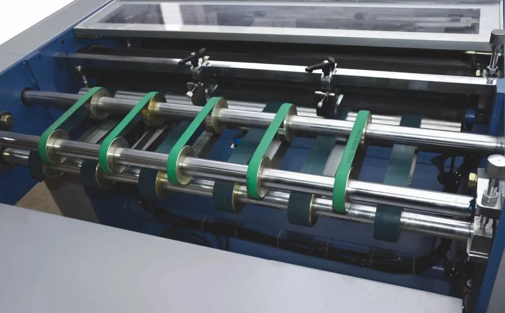 Yfmc-950y New Style Manual Thermal Laminating Embossing Machine