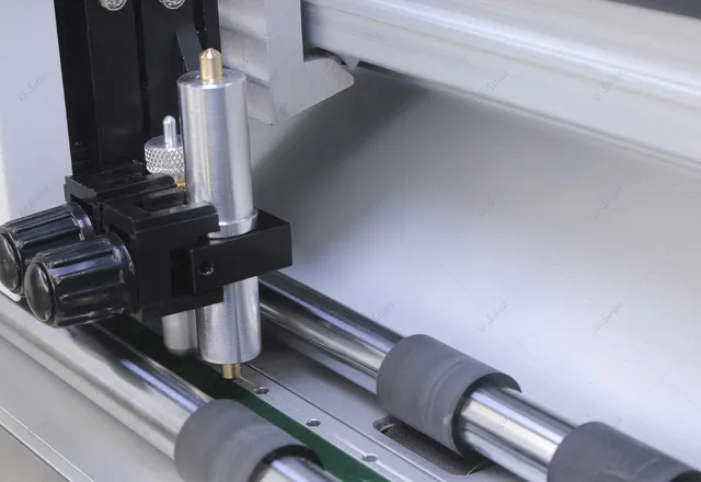 Zm-Rj 1907 Automatic Paper Cutting Machine Adsorption